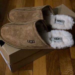 Ugg slippers